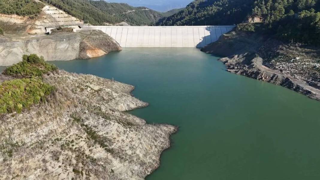 Hatay’da Sağanak Yağış Sonrası Kuraklıkla Boğuşan Barajlar Nefes Aldı 5